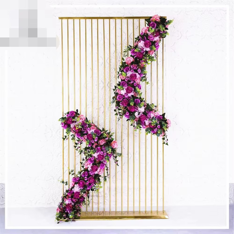 Shiny Gold Metal Frame Flower  – Dessert Table Backdrop recenzja i cena