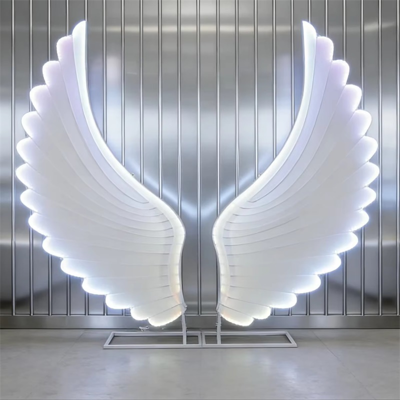 Glowing Angel Wings Light Prop – Event & Party Supply recenzja i cena